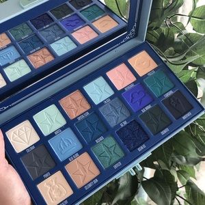 💙 Brand NEW Blue Blood Palette 💙